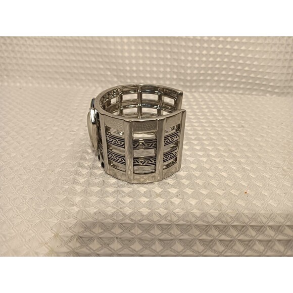 Disney D23 Expo 2022 Marvel Black Panther Metal Cuff Bracelet New - Picture 6 of 8